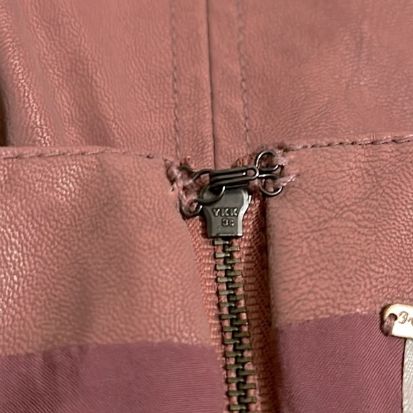 FREE PEOPLE Modern Femme Vegan Suede Mini Skirt size 6 in rose NWOT - Picture 9 of 16